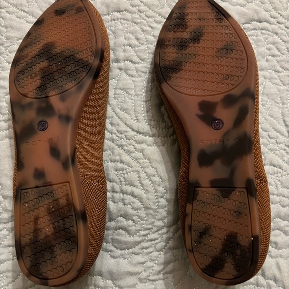 Used Rothy’s the point flat - Picture 3 of 3
